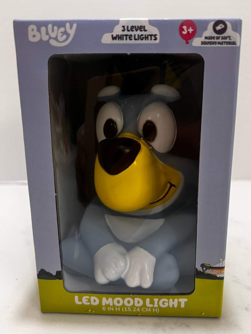 Bluey LED Battery-Operated Night Light - Lavender and Green - Picture 3 of 10